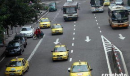 重庆出租车吃瓜爆料,街头巷尾的“吃瓜”爆料达人